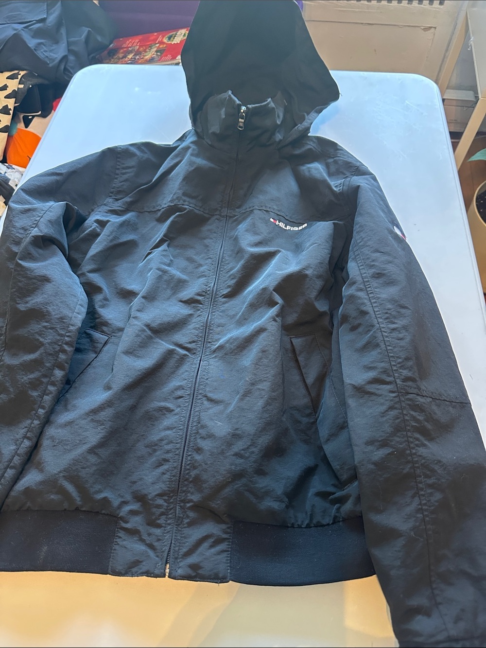 UNISEX Tommy Hilfiger Black Hooded Lightweight Jacket